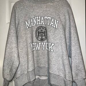 Gray Manhattan New York Sweatshirt Large